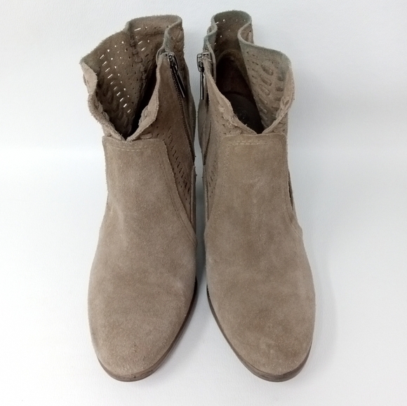 Vince Camuto Fenyia Tan Foxy Verona Bootie Suede Stacked Heel Boots - Picture 5 of 11